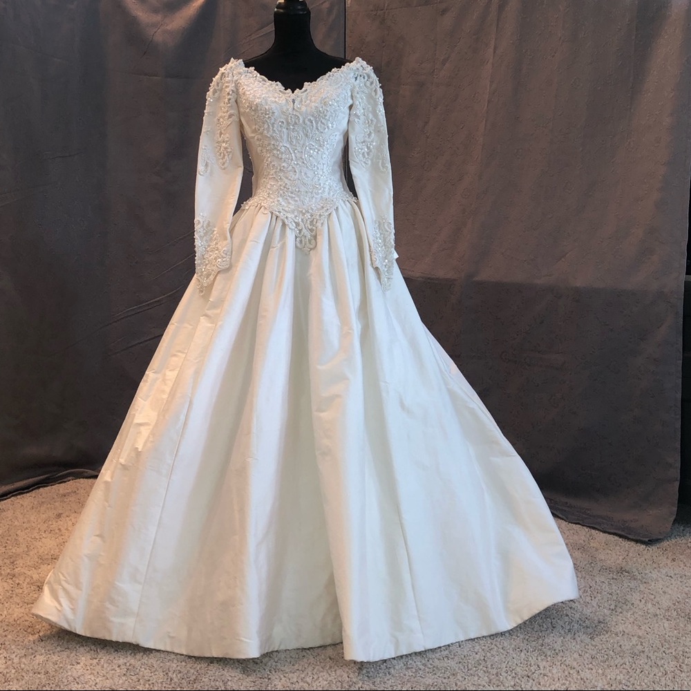 Vintage Mori Lee Wedding Gown